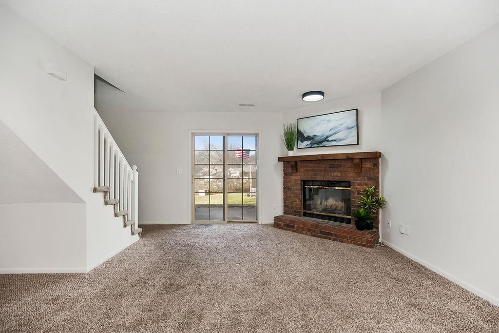 224 SW Pinetree Lane — photo 4