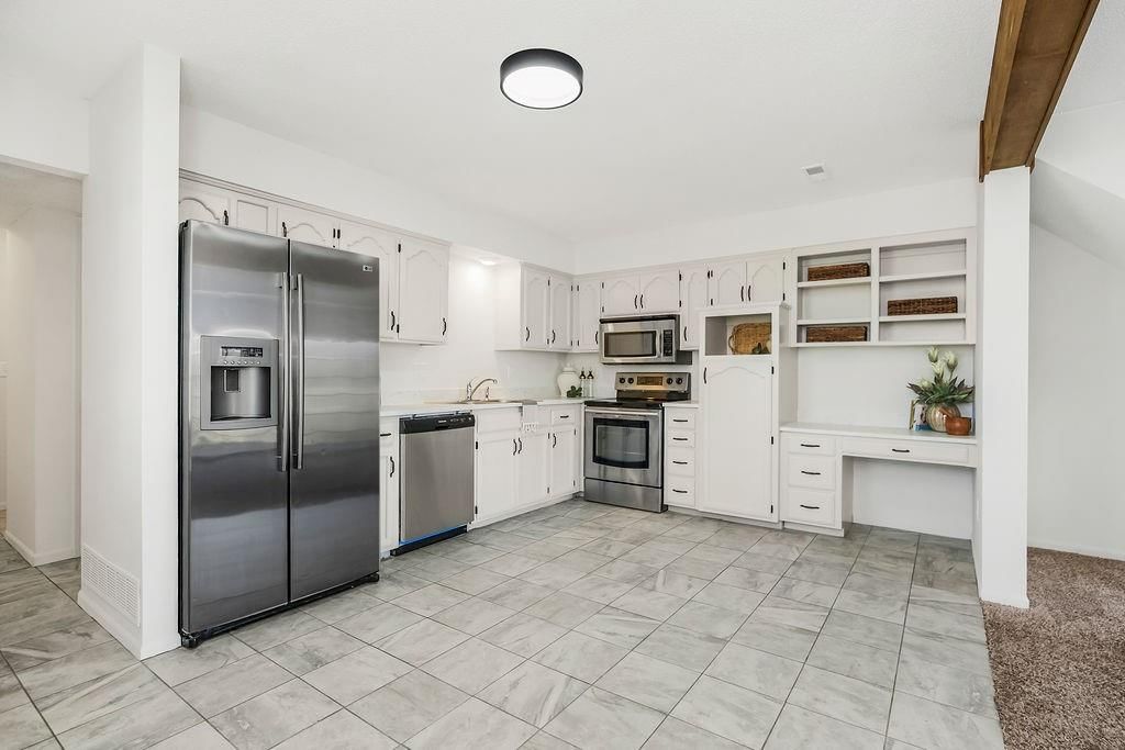 224 SW Pinetree Lane — photo 8