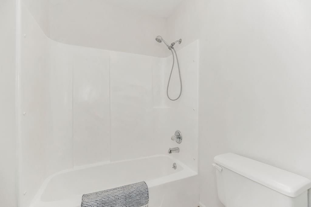 224 SW Pinetree Lane — photo 19