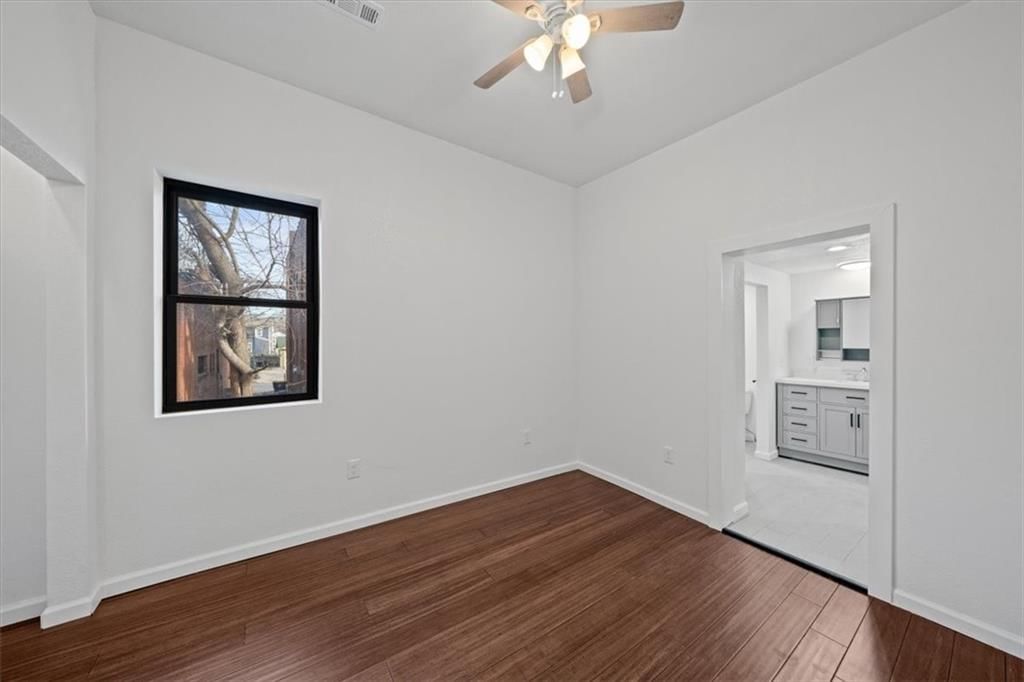 2121 Elma Street — photo 13