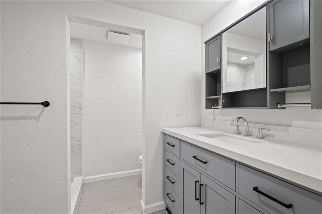 2121 Elma Street — photo 15
