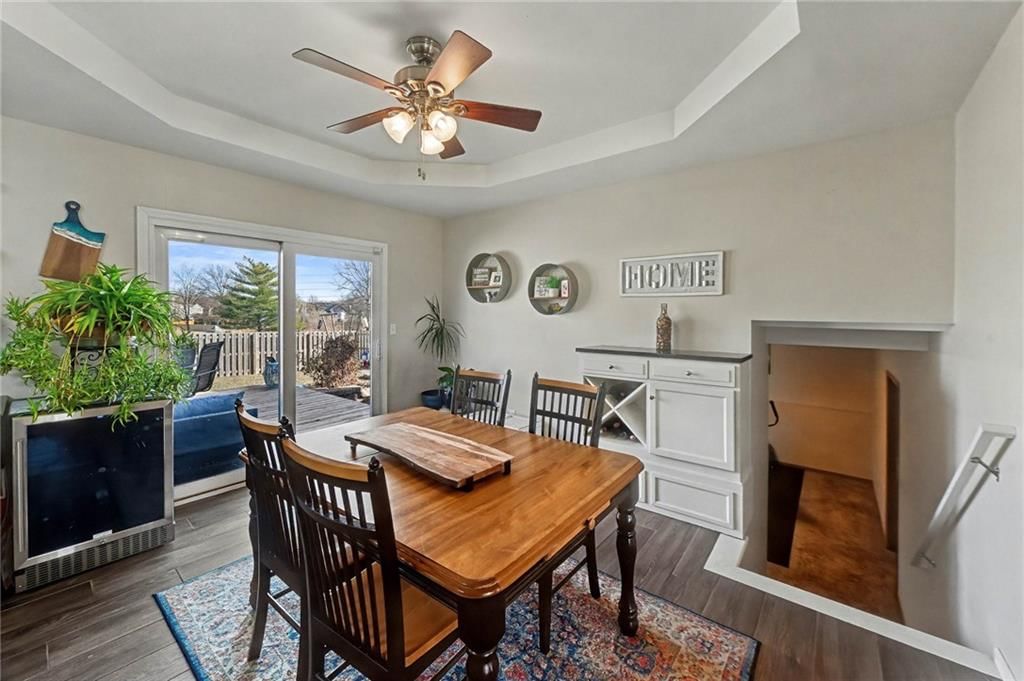 716 NE Thames Drive — photo 14