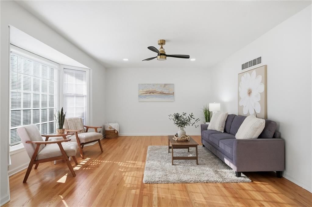 11408 E 65th Terrace — photo 5