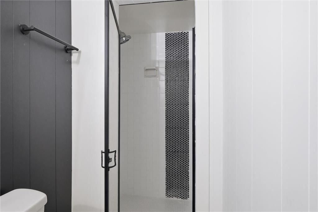 11408 E 65th Terrace — photo 34