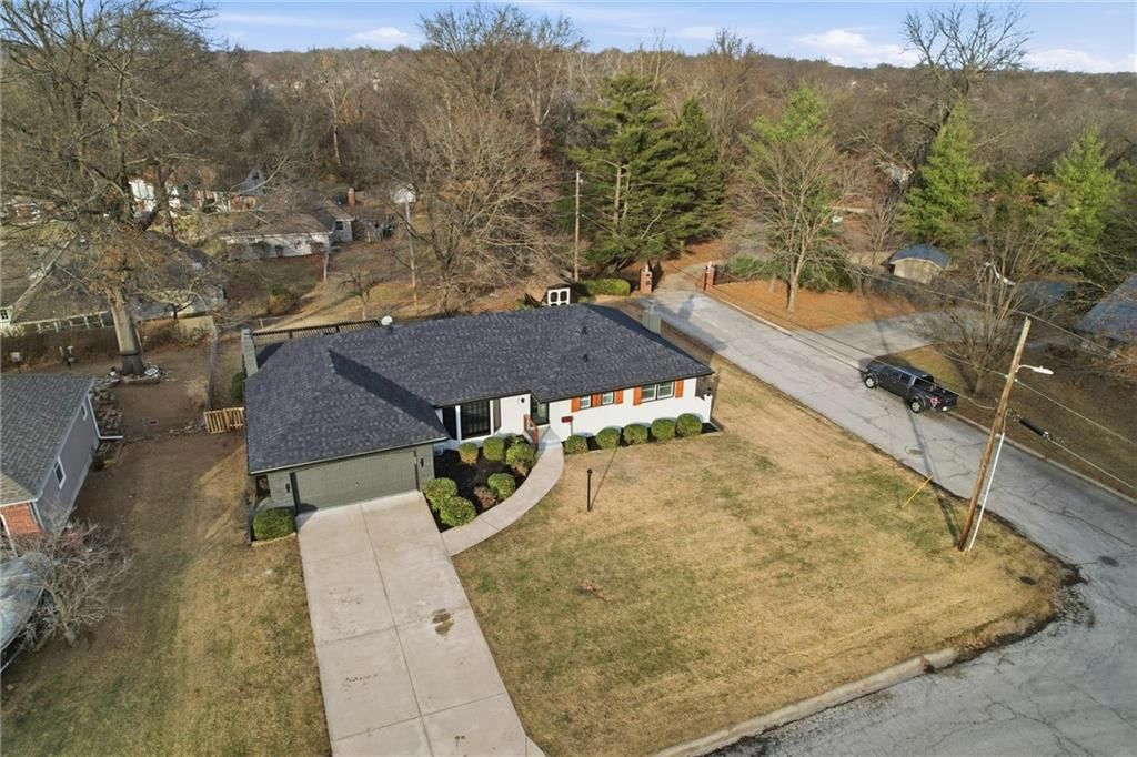 11408 E 65th Terrace — photo 42