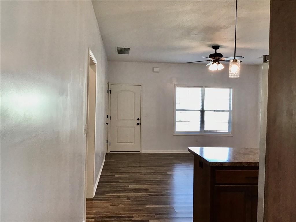 1740 S Park Drive — photo 5