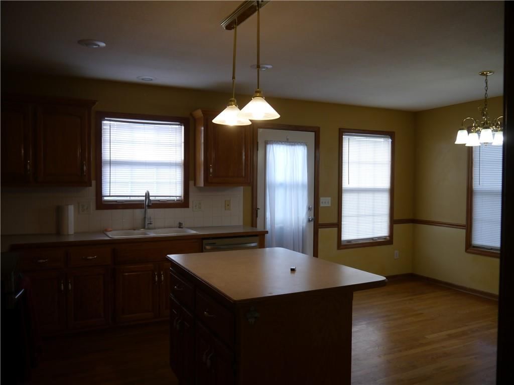 809 Stratford Drive — photo 6