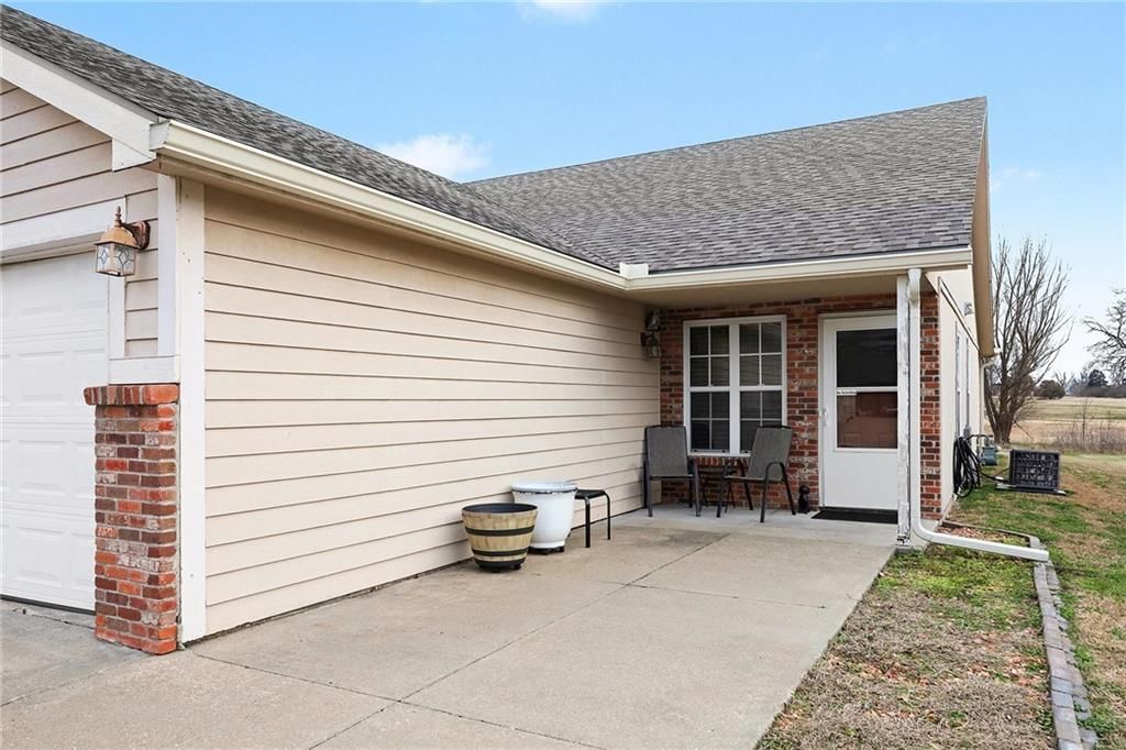 1114 Pebble Beach Lane — photo 5