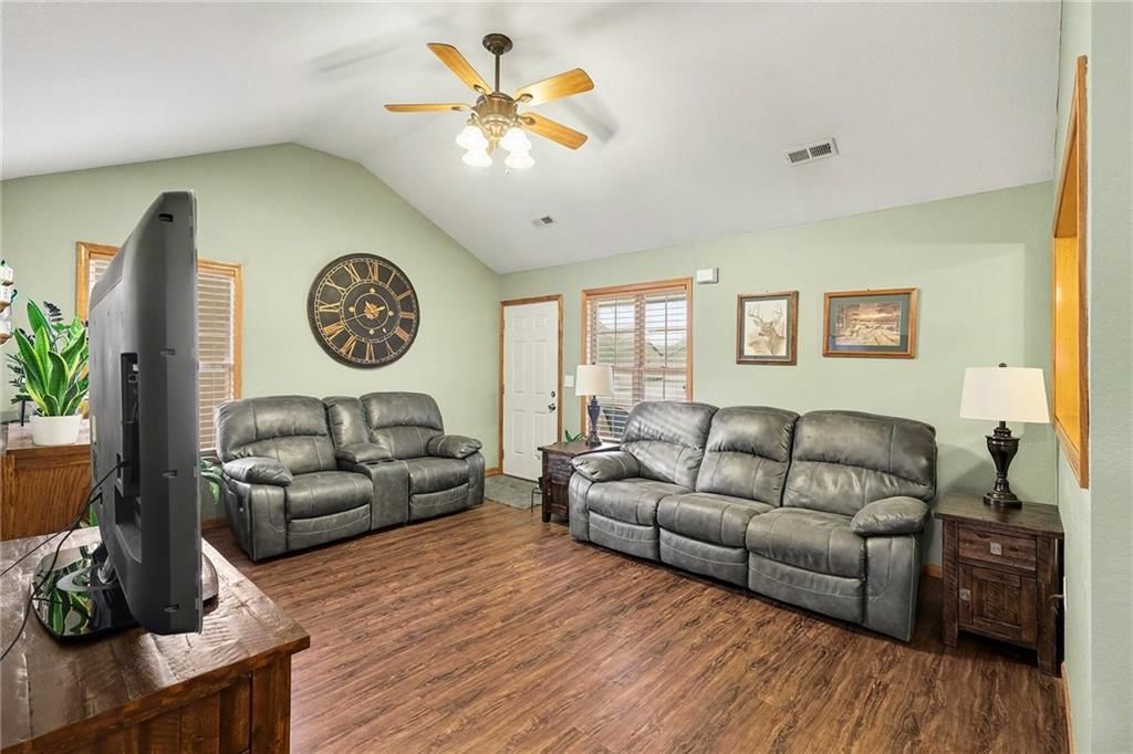 1114 Pebble Beach Lane — photo 6