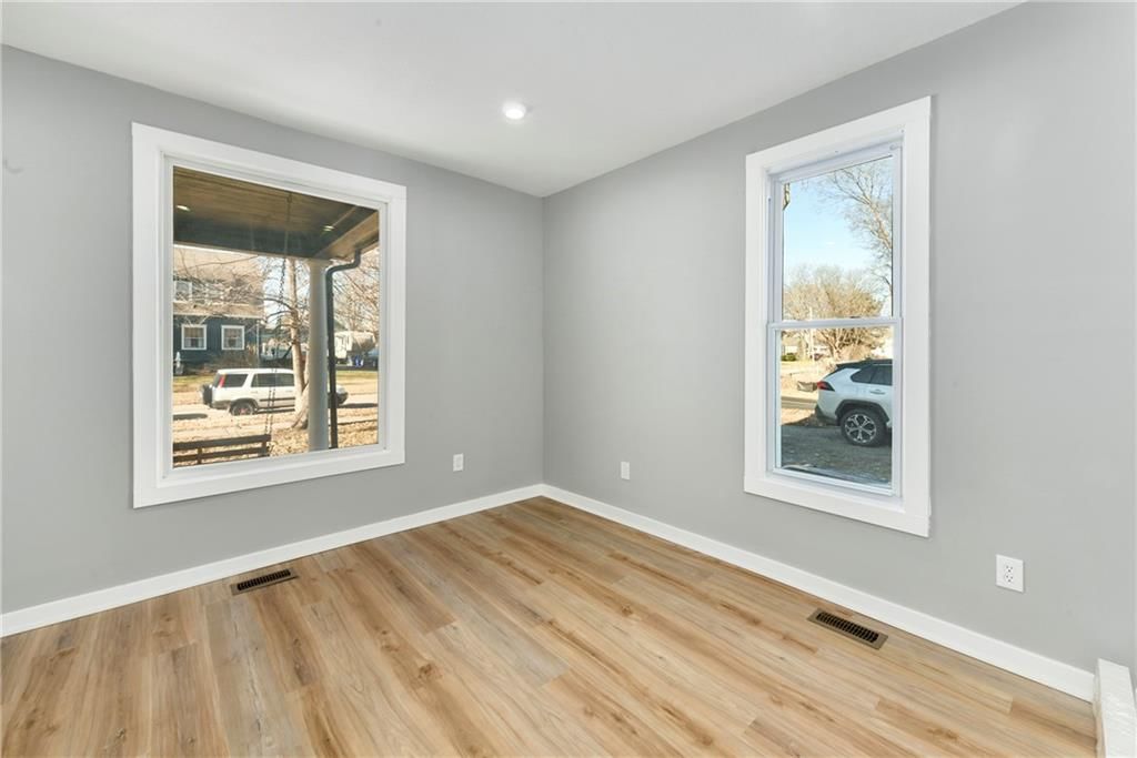 462 S Water Street — photo 7