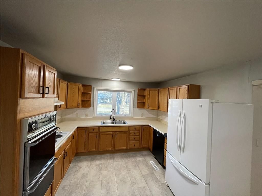 1416 S Maple Street — photo 10