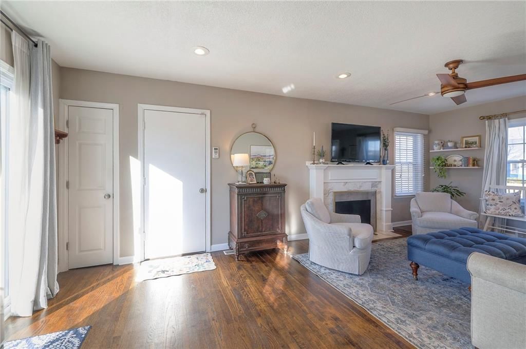 7440 Walmer Street — photo 14