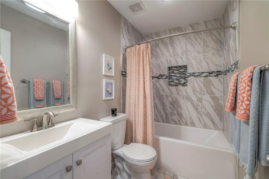 7440 Walmer Street — photo 17