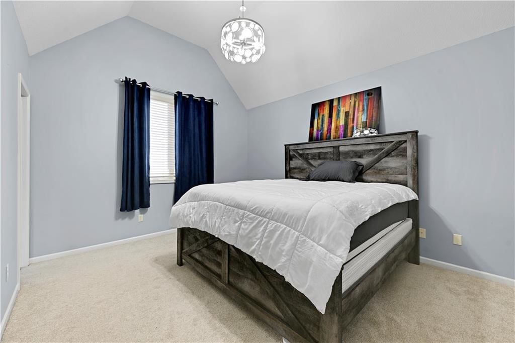 9008 N Lewis Avenue — photo 19