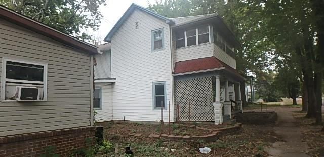202 S Crawford Street — photo 8