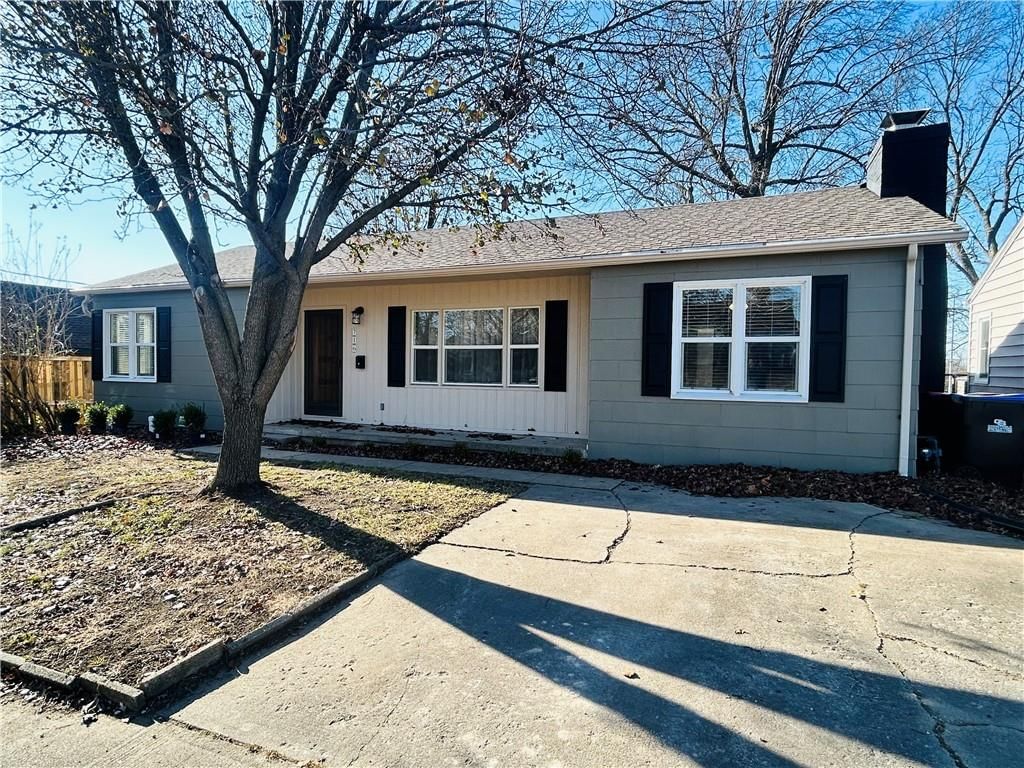 716 N college Street, Warrensburg, MO