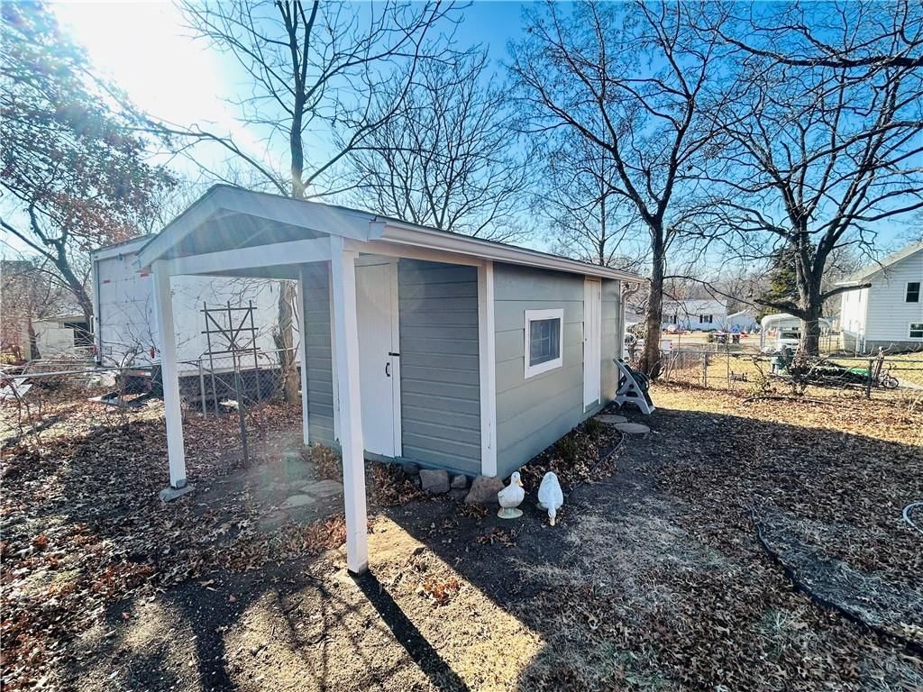 716 N college Street — photo 6