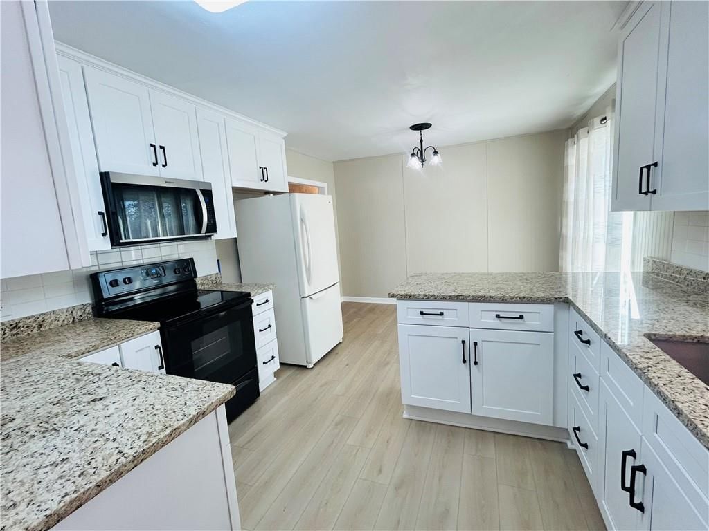 716 N college Street — photo 21