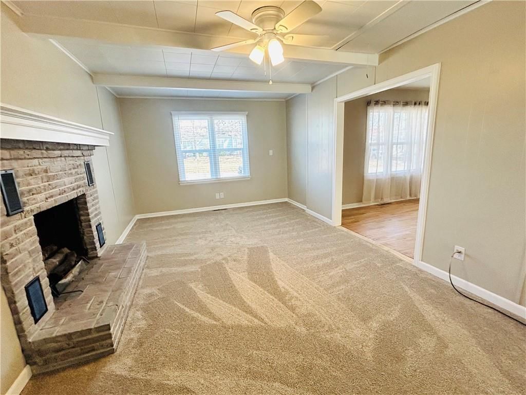 716 N college Street — photo 25