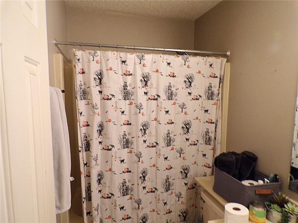 101 WOODLAWN Place — photo 15