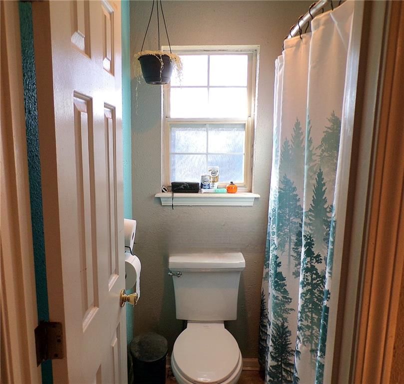 101 WOODLAWN Place — photo 16