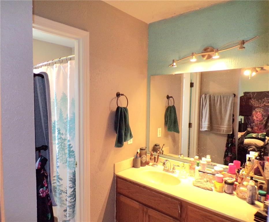 101 WOODLAWN Place — photo 17