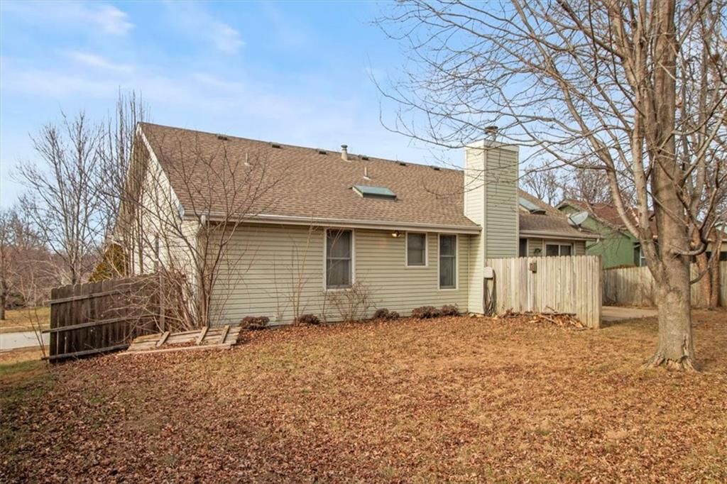 6913 T Gabbert Drive — photo 22