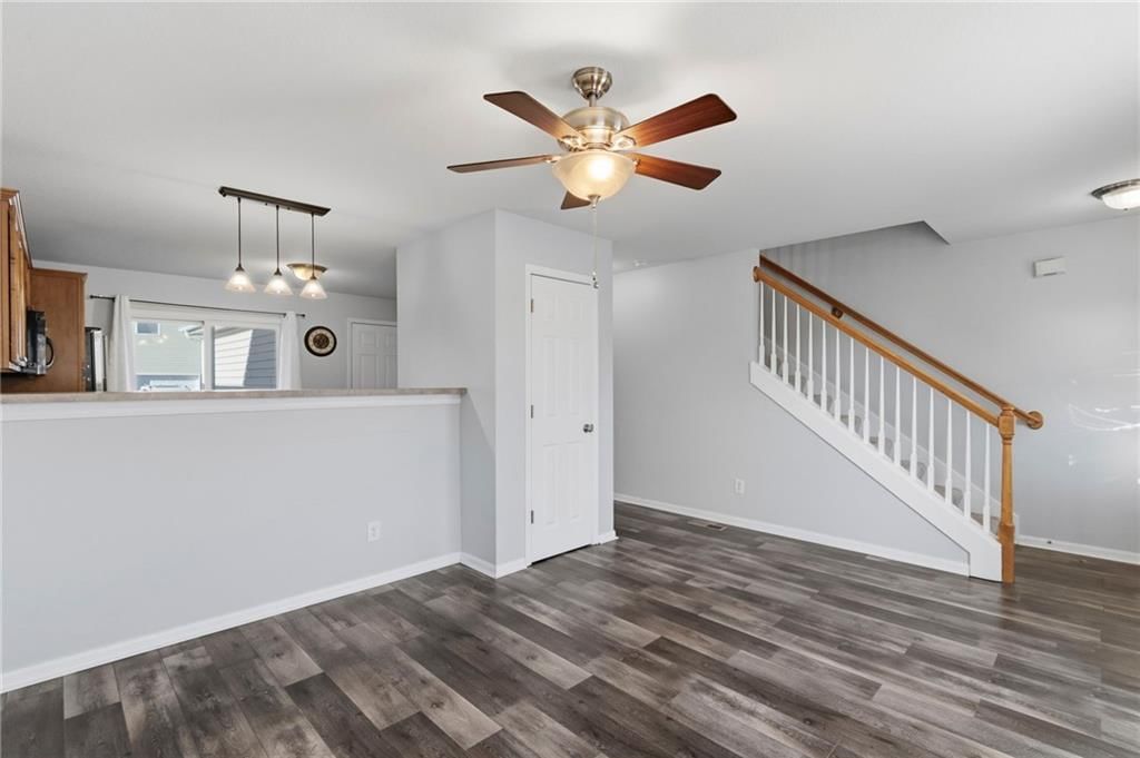 8154 N Oakley Avenue — photo 8