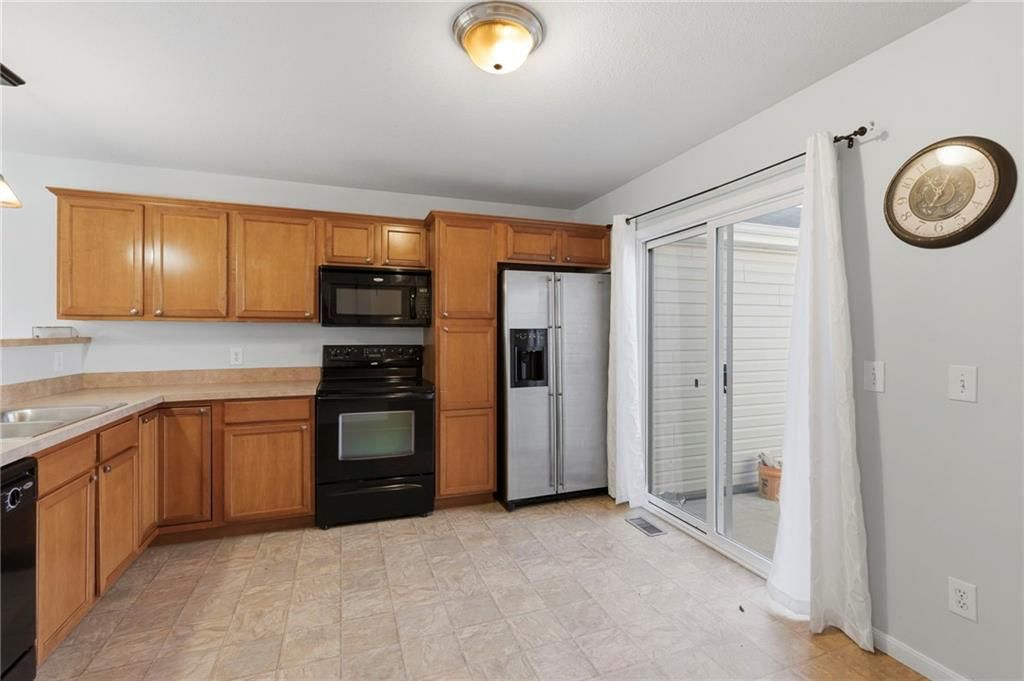 8154 N Oakley Avenue — photo 9