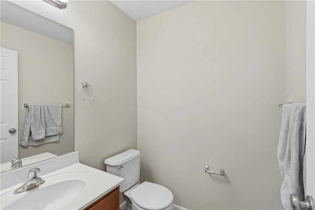 8154 N Oakley Avenue — photo 19