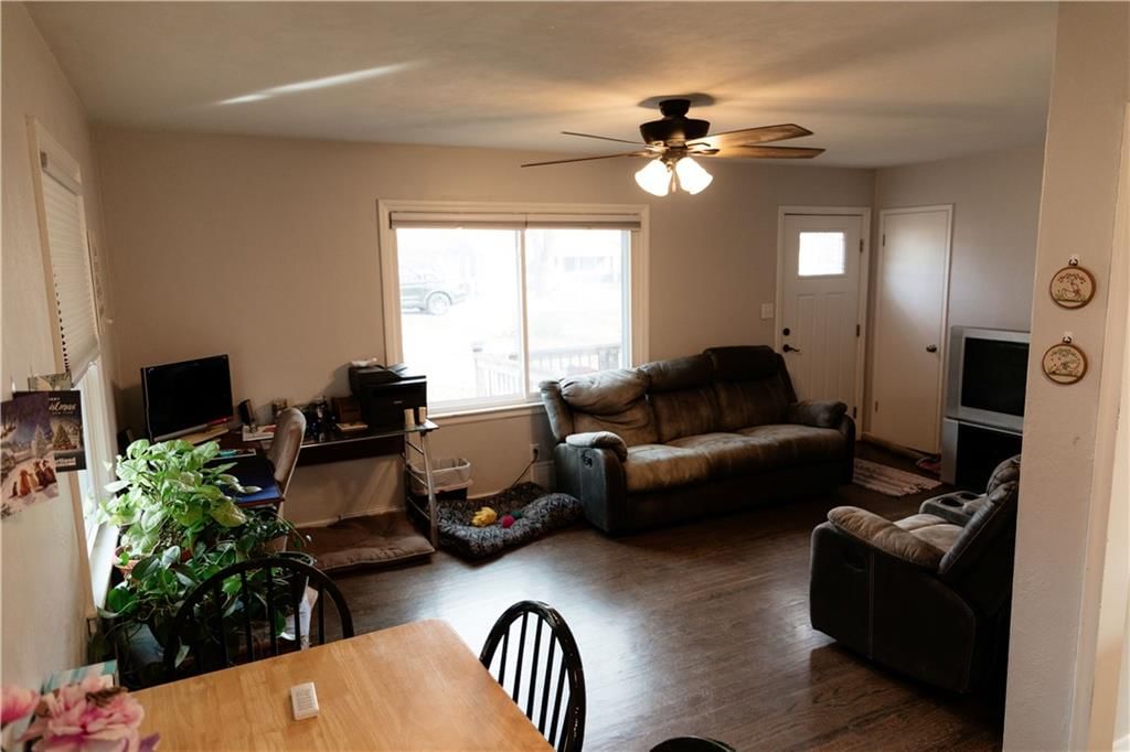 6445 Parkview Avenue — photo 7