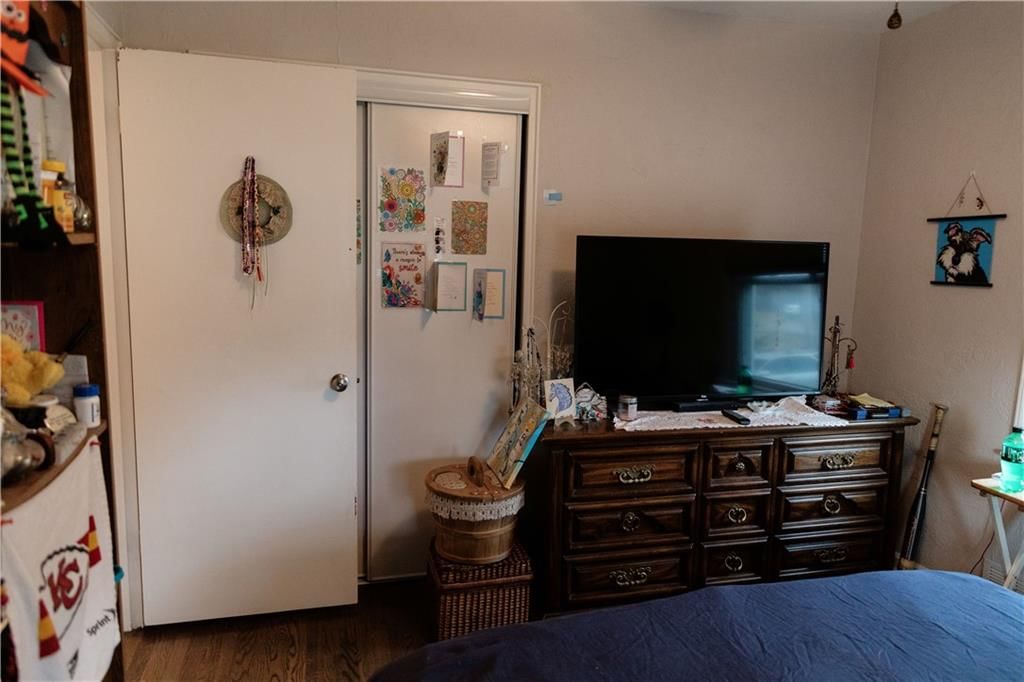 6445 Parkview Avenue — photo 22