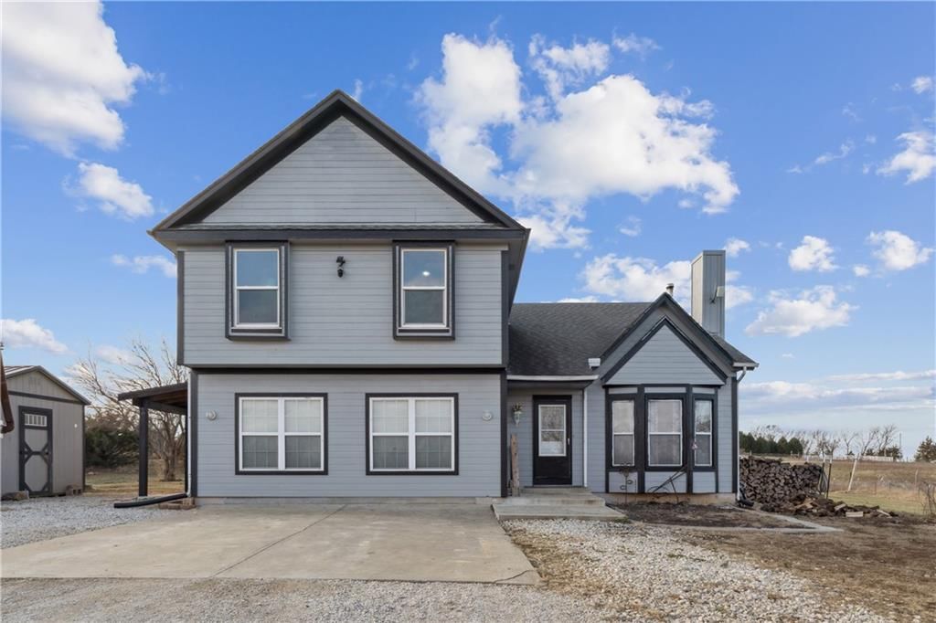 19439 254th Street, Tonganoxie, KS