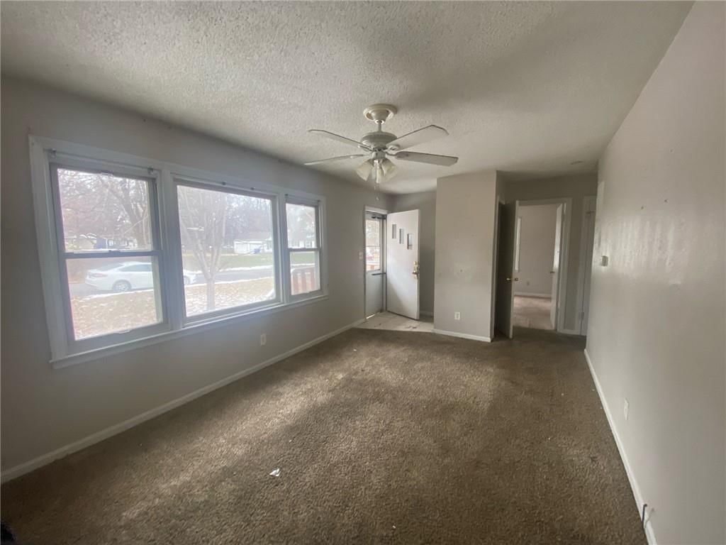9001 E 75th Street — photo 2