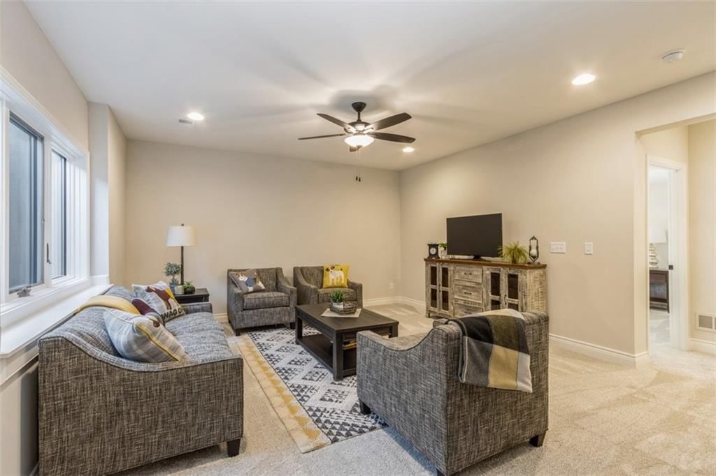 11423 S Waterford Drive — photo 20