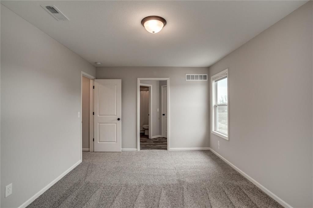 10423 N Chelsea Avenue — photo 38