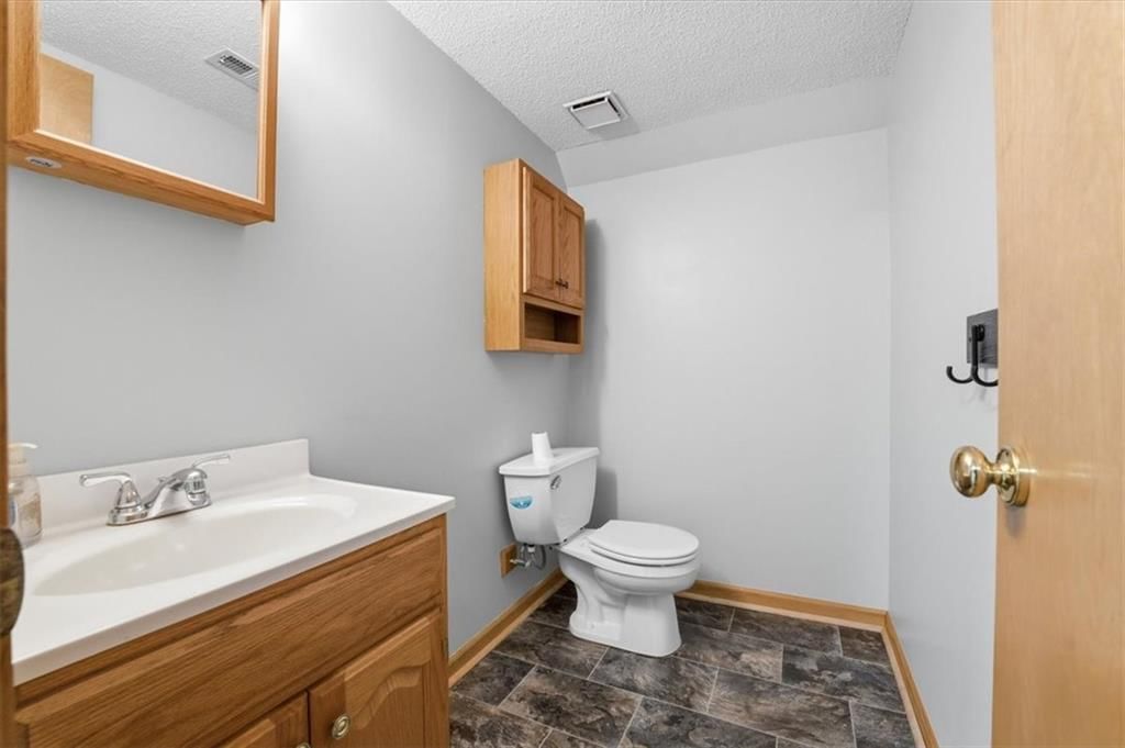 16402 Harris Avenue — photo 13