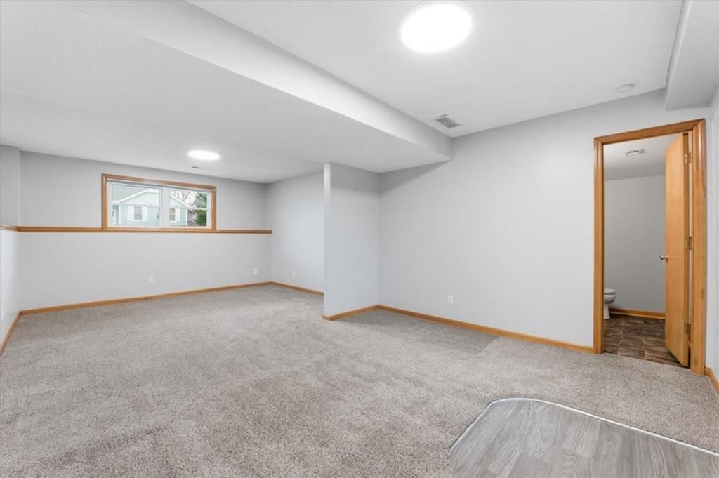 16402 Harris Avenue — photo 16