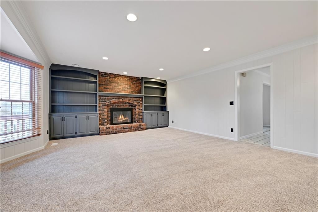 10505 King Street — photo 9