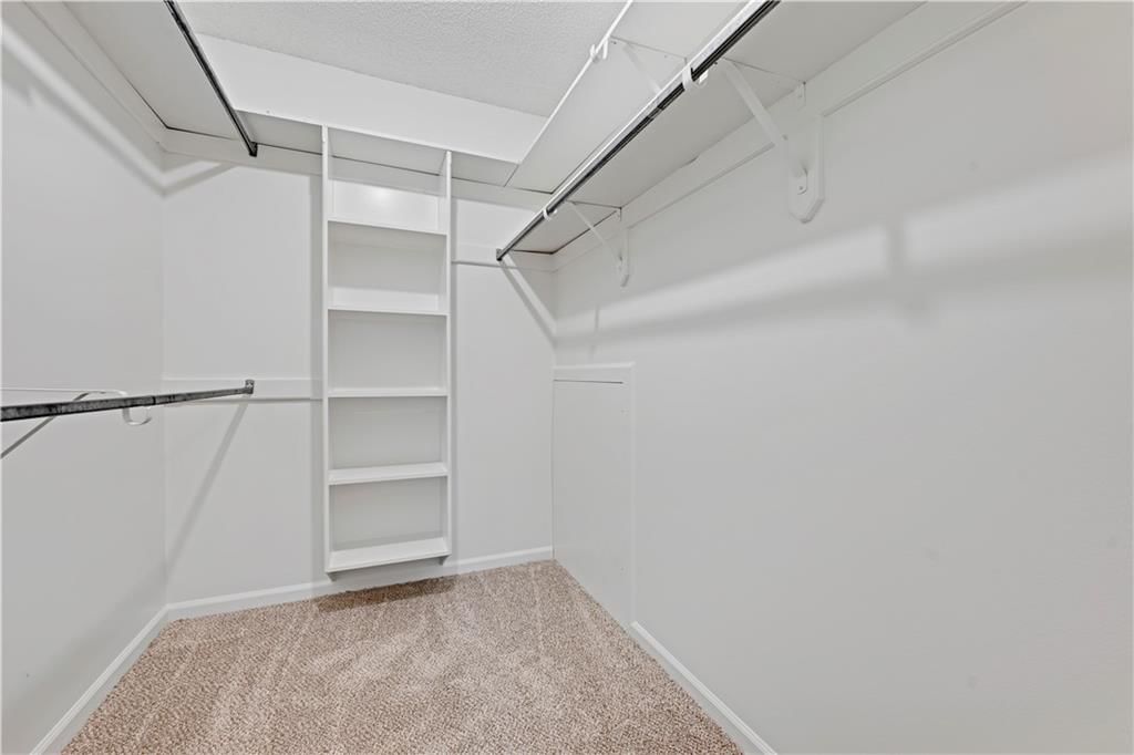10505 King Street — photo 28