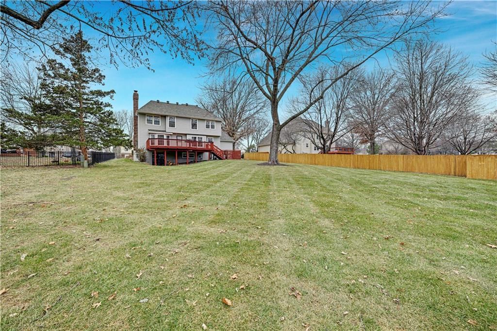 10505 King Street — photo 30