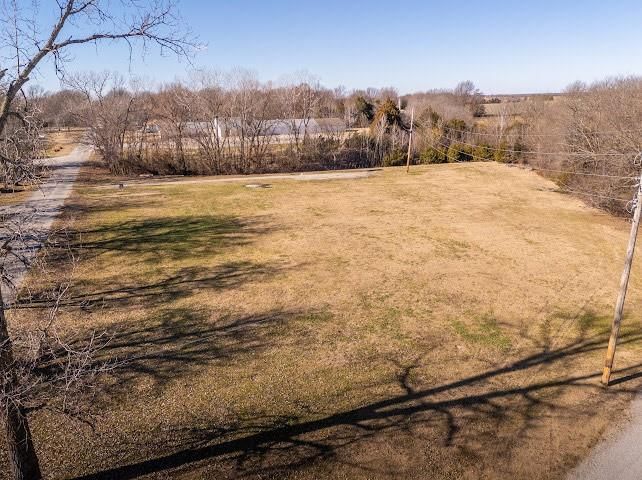 102 W Northern Avenue — photo 13