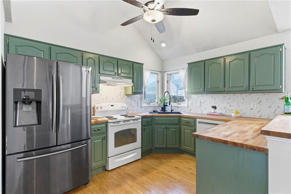 4705 Chouteau Street — photo 8