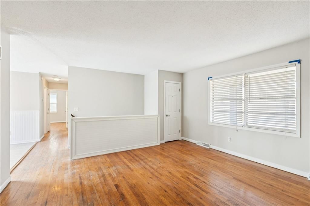 5601 NE San Rafael Drive — photo 5