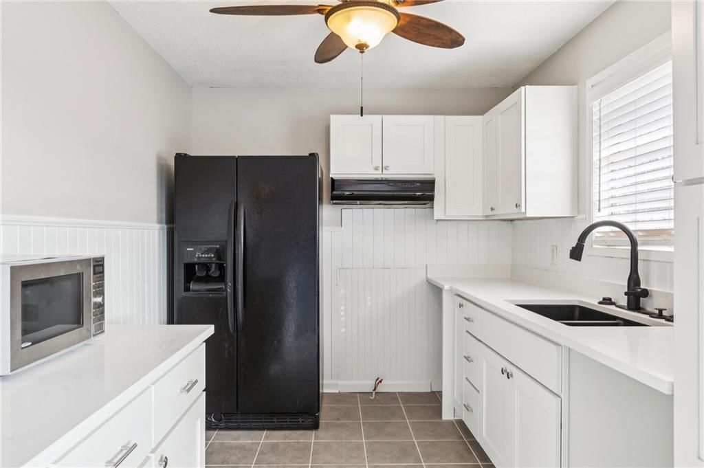 5601 NE San Rafael Drive — photo 9