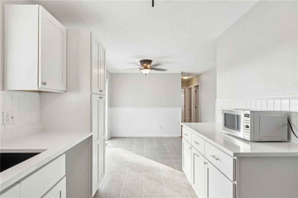 5601 NE San Rafael Drive — photo 11