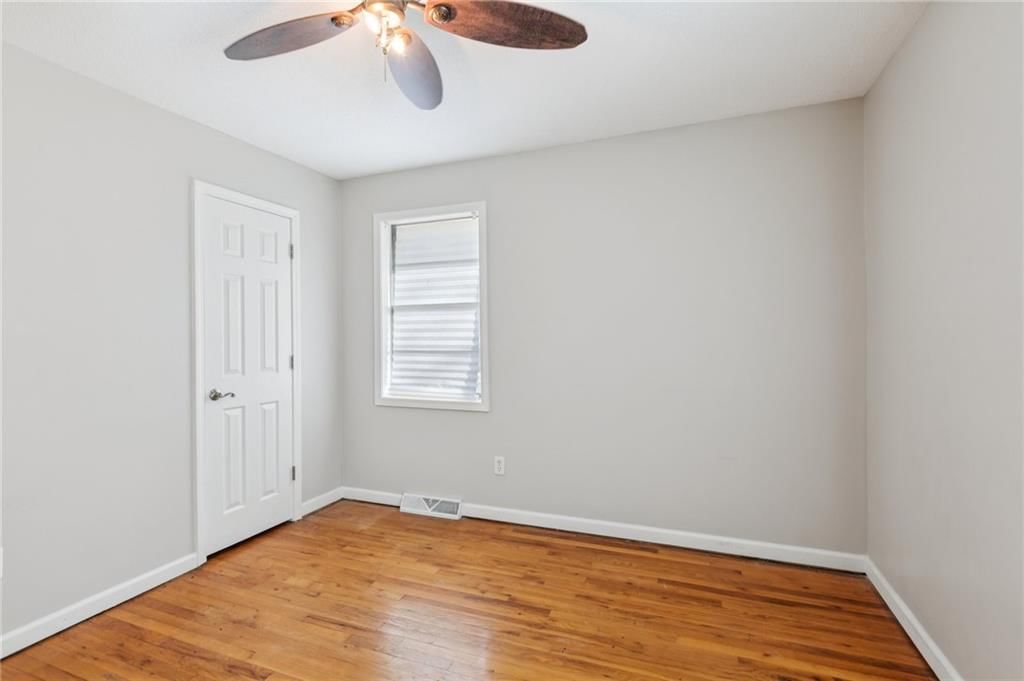 5601 NE San Rafael Drive — photo 16