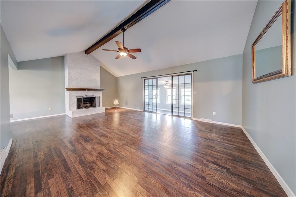48 HOLLY Drive — photo 2