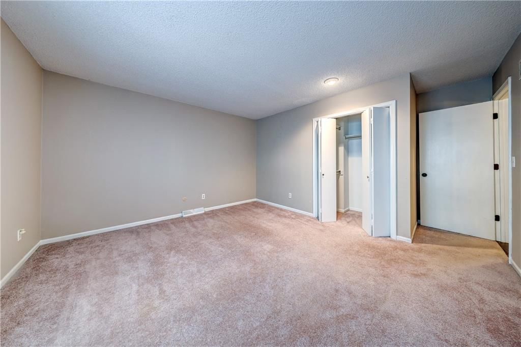 48 HOLLY Drive — photo 12