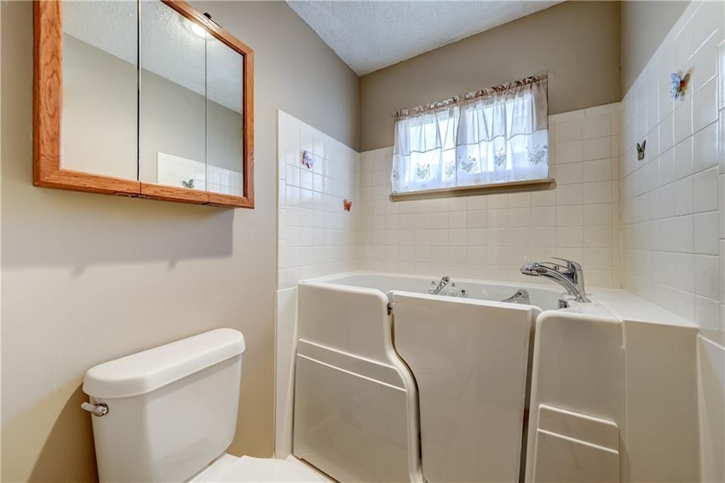 48 HOLLY Drive — photo 14